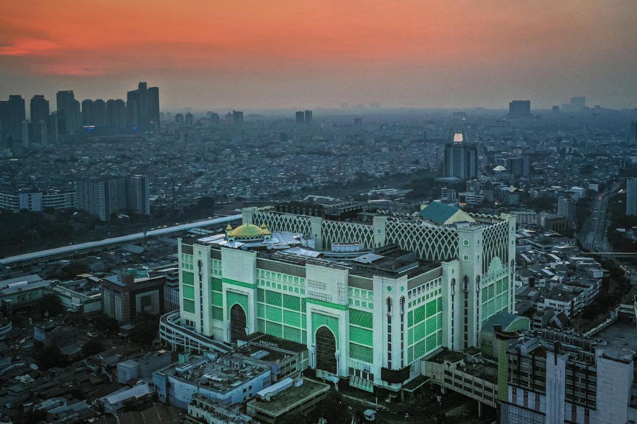 Yellow Bee Tanah Abang جاكرتا المظهر الخارجي الصورة